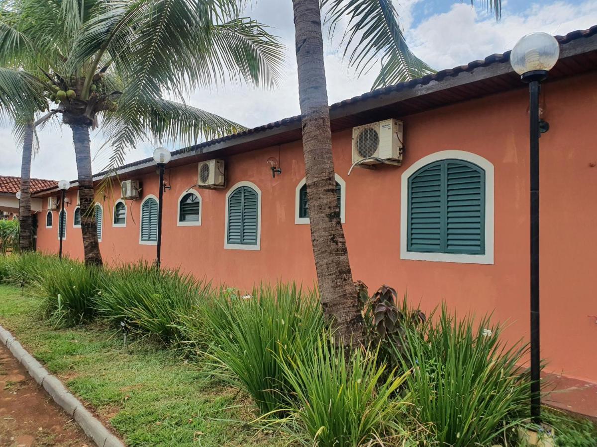 Hotel Recreio Dos Bandeirantes Sertãozinho Exterior foto